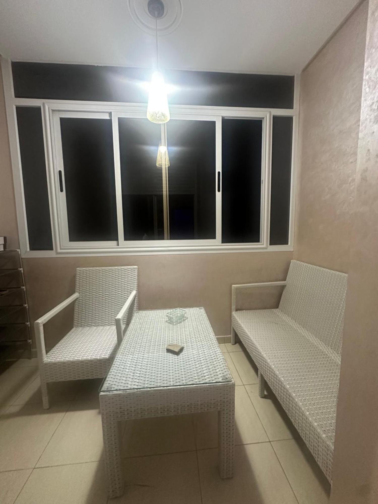 Appartement Luxueuse A Louer *